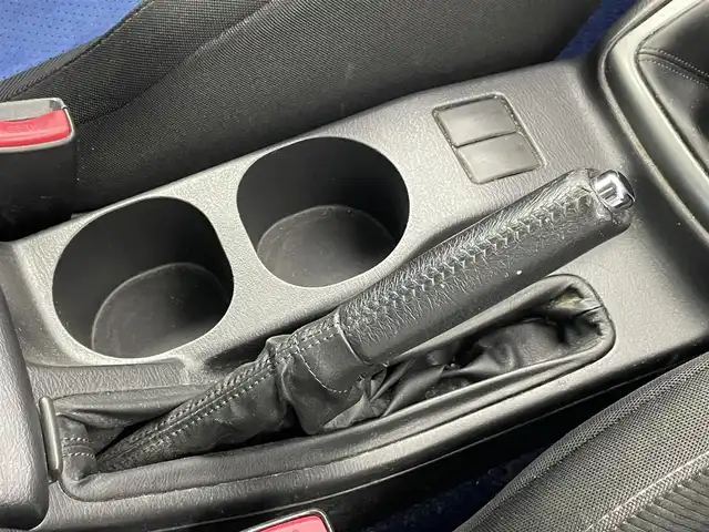 スバル インプレッサ ＷＲＸ 2004 V－Limited 埼玉県 2005(平17)年 7.3万km WRブルーマイカ ＥＴＣ　ＣＤ再生　純正アルミホイール　ＨＩＤライト　リモコンキー　パワーステアリング　パワーウインドウ　オートエアコン