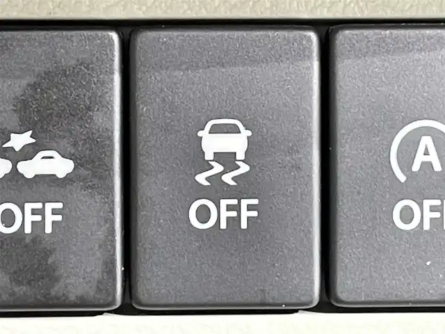 スズキ ラパン X 愛知県 2017(平29)年 4.1万km フォーンベージュメタリック/ホワイト2トーンルーフ 純正ナビ　/（ディスク/ラジオ/フルセグTV/USB/iPod/Bluetooth/aha/AUX)/アラウンドビューモニター　/衝突軽減ブレーキ　/シートヒーター　/ビルトインＥＴＣ　/アイドリングストップ　/ＵＳＢ接続　/アクセサリーソケット/ＬＥＤヘッドランプ　/ステアリングスイッチ　/プッシュスタート　/　　-スマートキー/横滑り防止/純正フロアマット/ISOFIX/電格ミラー