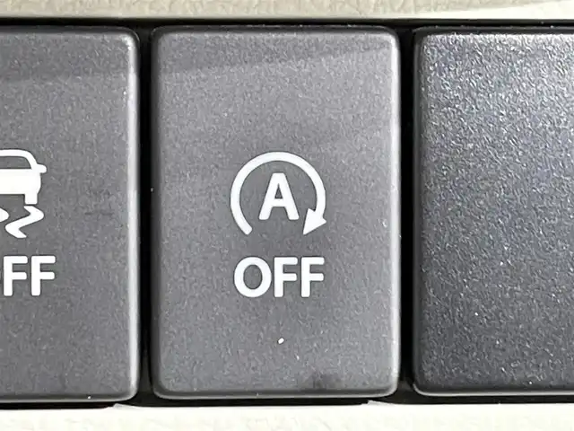 スズキ ラパン X 愛知県 2017(平29)年 4.1万km フォーンベージュメタリック/ホワイト2トーンルーフ 純正ナビ　/（ディスク/ラジオ/フルセグTV/USB/iPod/Bluetooth/aha/AUX)/アラウンドビューモニター　/衝突軽減ブレーキ　/シートヒーター　/ビルトインＥＴＣ　/アイドリングストップ　/ＵＳＢ接続　/アクセサリーソケット/ＬＥＤヘッドランプ　/ステアリングスイッチ　/プッシュスタート　/　　-スマートキー/横滑り防止/純正フロアマット/ISOFIX/電格ミラー