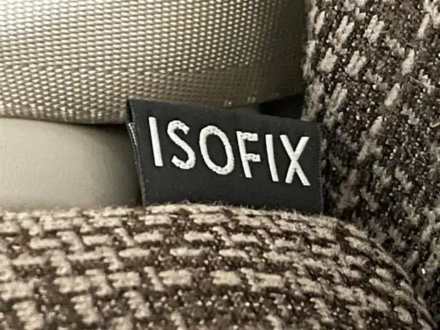 スズキ ラパン X 愛知県 2017(平29)年 4.1万km フォーンベージュメタリック/ホワイト2トーンルーフ 純正ナビ　/（ディスク/ラジオ/フルセグTV/USB/iPod/Bluetooth/aha/AUX)/アラウンドビューモニター　/衝突軽減ブレーキ　/シートヒーター　/ビルトインＥＴＣ　/アイドリングストップ　/ＵＳＢ接続　/アクセサリーソケット/ＬＥＤヘッドランプ　/ステアリングスイッチ　/プッシュスタート　/　　-スマートキー/横滑り防止/純正フロアマット/ISOFIX/電格ミラー