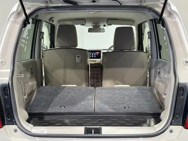 スズキ ラパン X 愛知県 2017(平29)年 4.1万km フォーンベージュメタリック/ホワイト2トーンルーフ 純正ナビ　/（ディスク/ラジオ/フルセグTV/USB/iPod/Bluetooth/aha/AUX)/アラウンドビューモニター　/衝突軽減ブレーキ　/シートヒーター　/ビルトインＥＴＣ　/アイドリングストップ　/ＵＳＢ接続　/アクセサリーソケット/ＬＥＤヘッドランプ　/ステアリングスイッチ　/プッシュスタート　/　　-スマートキー/横滑り防止/純正フロアマット/ISOFIX/電格ミラー