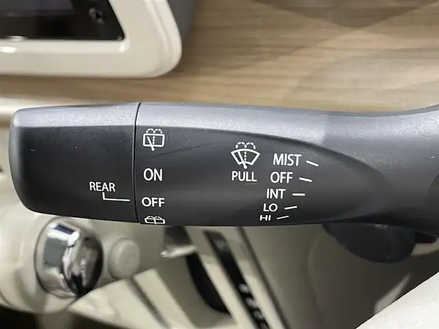 スズキ ラパン X 愛知県 2017(平29)年 4.1万km フォーンベージュメタリック/ホワイト2トーンルーフ 純正ナビ　/（ディスク/ラジオ/フルセグTV/USB/iPod/Bluetooth/aha/AUX)/アラウンドビューモニター　/衝突軽減ブレーキ　/シートヒーター　/ビルトインＥＴＣ　/アイドリングストップ　/ＵＳＢ接続　/アクセサリーソケット/ＬＥＤヘッドランプ　/ステアリングスイッチ　/プッシュスタート　/　　-スマートキー/横滑り防止/純正フロアマット/ISOFIX/電格ミラー