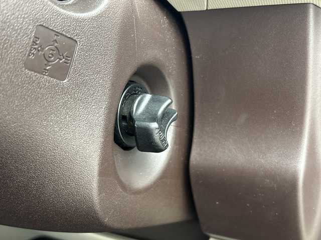 トヨタ パッソ プラスハナ Gパッケージ 三重県 2014(平26)年 4.8万km ダークグリーンマイカM/ライトグレーM /禁煙車//純正ナビ/ フルセグTV/Bluetooth/CD/AUX//AAC//電格ミラー//バックモニター//ドラレコ//ETC//アイドリングストップ//ライトレベライザー//フォグライト//純正アルミホイール