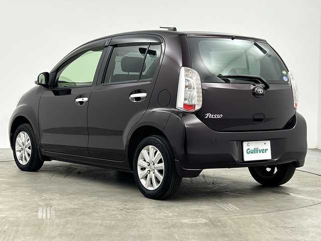 トヨタ パッソ プラスハナ Gパッケージ 三重県 2014(平26)年 4.8万km ダークグリーンマイカM/ライトグレーM /禁煙車//純正ナビ/ フルセグTV/Bluetooth/CD/AUX//AAC//電格ミラー//バックモニター//ドラレコ//ETC//アイドリングストップ//ライトレベライザー//フォグライト//純正アルミホイール