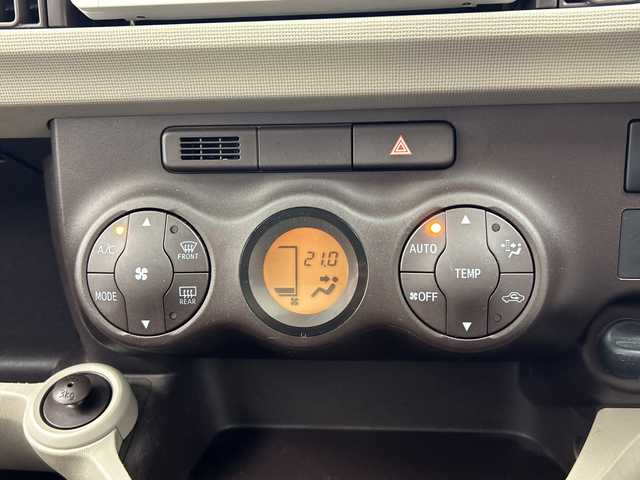 トヨタ パッソ プラスハナ Gパッケージ 三重県 2014(平26)年 4.8万km ダークグリーンマイカM/ライトグレーM /禁煙車//純正ナビ/ フルセグTV/Bluetooth/CD/AUX//AAC//電格ミラー//バックモニター//ドラレコ//ETC//アイドリングストップ//ライトレベライザー//フォグライト//純正アルミホイール