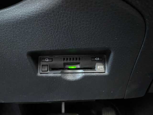 トヨタ Ｃ－ＨＲ S LEDパッケージ 青森県 2019(令1)年 7.6万km ブラック/センシュアルレッドマイカ 2トーン ワンオーナー/トヨタセーフティセンス/・プリクラッシュセーフティ/・レーントレーシングアシスト/・レーダークルーズコントロール/・オートマチックハイビーム/純正ナビ/【CD/DVD/フルセグ/SD/Bluetooth】/バックカメラ/ステアリングスイッチ/オートライト/フォグランプ/ビルトインETC/TOYO24年製サマータイヤ/取扱説明書/保証書