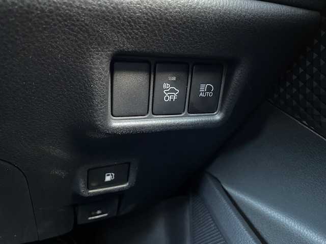 トヨタ Ｃ－ＨＲ S LEDパッケージ 青森県 2019(令1)年 7.6万km ブラック/センシュアルレッドマイカ 2トーン ワンオーナー/トヨタセーフティセンス/・プリクラッシュセーフティ/・レーントレーシングアシスト/・レーダークルーズコントロール/・オートマチックハイビーム/純正ナビ/【CD/DVD/フルセグ/SD/Bluetooth】/バックカメラ/ステアリングスイッチ/オートライト/フォグランプ/ビルトインETC/TOYO24年製サマータイヤ/取扱説明書/保証書