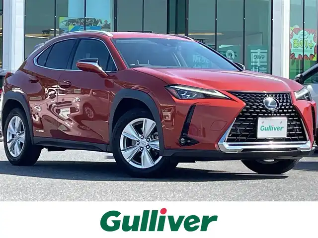 レクサス ＵＸ 250h バージョンC 島根県 2019(令1)年 5.2万km ブレージングカーネリアンコントラストレイヤリング 純正ナビ/CD/DVD/DTV/Bluetooth/USB/パノラミックビューモニター/レーダークルーズコントロール/白革シート/パワーシート/メモリーシート /シートヒーター /ステアリングヒーター/ステアリングスイッチ/クリアランスソナー /BSM/HUD/三眼LEDオートライト/オートマチックハイビーム /純正アルミホイール/アルミホイール付きスタッドレス積込/スマートキー/プッシュスタート /純正フロアマット/前後ドライブレコーダー/パワーバックドア
