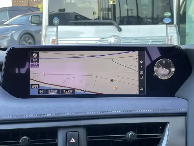 レクサス ＵＸ 250h バージョンC 島根県 2019(令1)年 5.2万km ブレージングカーネリアンコントラストレイヤリング 純正ナビ/CD/DVD/DTV/Bluetooth/USB/パノラミックビューモニター/レーダークルーズコントロール/白革シート/パワーシート/メモリーシート /シートヒーター /ステアリングヒーター/ステアリングスイッチ/クリアランスソナー /BSM/HUD/三眼LEDオートライト/オートマチックハイビーム /純正アルミホイール/アルミホイール付きスタッドレス積込/スマートキー/プッシュスタート /純正フロアマット/前後ドライブレコーダー/パワーバックドア
