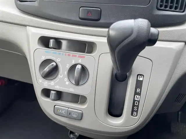 ダイハツ ミラ イース Lf 道央・札幌 2015(平27)年 11.4万km スカイブルー ４WD/純正オーディオ(AM/FM/CD/AUX)/純正ラバーマット/アイドリングストップ/盗難防止装置/ヘッドライトレベライザー/スペアキー/バニティミラー
