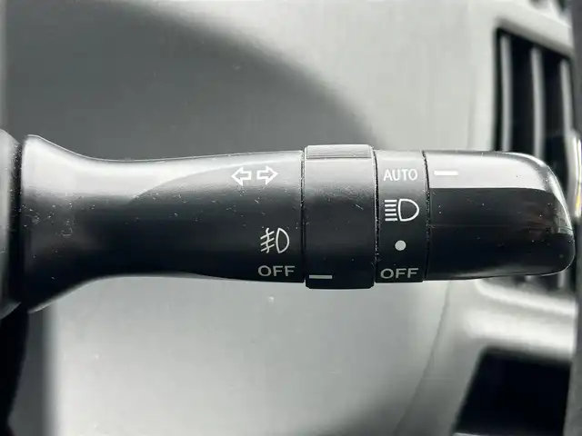 トヨタ プリウス α S 和歌山県 2011(平23)年 6.7万km レッドマイカメタリック 純正7型ナビ/(AM/FM/CD/DVD/Bluetooth)/バックカメラ/横滑り防止/オートライト/フォグランプ/フルオートパワーウィンドウ/ステアリングリモコン/ドアバイザー/電動格納ミラー/前方ドライブレコーダー