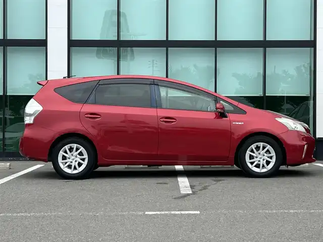 トヨタ プリウス α S 和歌山県 2011(平23)年 6.7万km レッドマイカメタリック 純正7型ナビ/(AM/FM/CD/DVD/Bluetooth)/バックカメラ/横滑り防止/オートライト/フォグランプ/フルオートパワーウィンドウ/ステアリングリモコン/ドアバイザー/電動格納ミラー/前方ドライブレコーダー