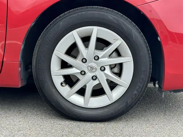 トヨタ プリウス α S 和歌山県 2011(平23)年 6.7万km レッドマイカメタリック 純正7型ナビ/(AM/FM/CD/DVD/Bluetooth)/バックカメラ/横滑り防止/オートライト/フォグランプ/フルオートパワーウィンドウ/ステアリングリモコン/ドアバイザー/電動格納ミラー/前方ドライブレコーダー