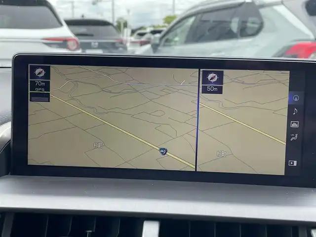 レクサス ＮＸ 300h バージョンL 福岡県 2017(平29)年 6.5万km グラファイトブラックガラスフレーク メーカーナビ/フルセグTV/CD/DVD/BT/SD/AUX/Miracast/バック/サイドカメラ/ＰＣＳ/ＬＤＡ/BSM/クリアランスソナー/赤レザー/ハンズフリーパワーバックドア/全席シートヒーター/前席エアシート/全席パワーシート/D席シートメモリー/ハンドルヒーター/レーダークルーズコントロール/LEDオートライト/オートハイビーム/フォグランプ/革巻きステアリング/パドルシフト/ビルトインETC2.0/AC100V/電動パーキング/ブレーキホールド/スマートキー/プッシュスタート