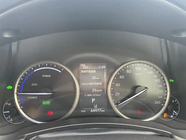 レクサス ＮＸ 300h バージョンL 福岡県 2017(平29)年 6.5万km グラファイトブラックガラスフレーク メーカーナビ/フルセグTV/CD/DVD/BT/SD/AUX/Miracast/バック/サイドカメラ/ＰＣＳ/ＬＤＡ/BSM/クリアランスソナー/赤レザー/ハンズフリーパワーバックドア/全席シートヒーター/前席エアシート/全席パワーシート/D席シートメモリー/ハンドルヒーター/レーダークルーズコントロール/LEDオートライト/オートハイビーム/フォグランプ/革巻きステアリング/パドルシフト/ビルトインETC2.0/AC100V/電動パーキング/ブレーキホールド/スマートキー/プッシュスタート