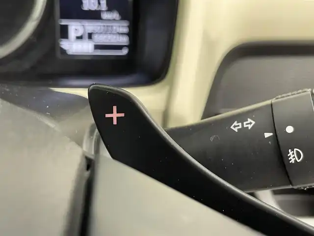 スズキ クロスビー HYBRID MZ 群馬県 2021(令3)年 6.9万km タフカーキパールメタリック/ブラック2トーン 禁煙車　衝突軽減　レーダークルーズ　誤発進抑制　レーンキープ　オートハイビーム　後コーナーセンサー　パドルシフト　ＬＥＤヘッド　ＬＥＤフォグ　シートヒーター　ビルトインＥＴＣ２．０　プッシュスタート