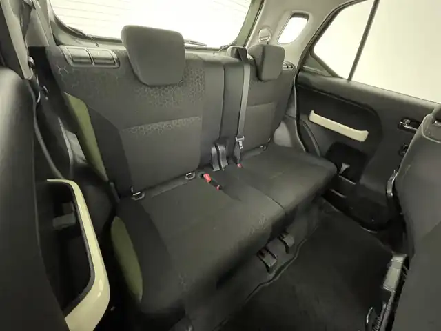 スズキ クロスビー HYBRID MZ 群馬県 2021(令3)年 6.9万km タフカーキパールメタリック/ブラック2トーン 禁煙車　衝突軽減　レーダークルーズ　誤発進抑制　レーンキープ　オートハイビーム　後コーナーセンサー　パドルシフト　ＬＥＤヘッド　ＬＥＤフォグ　シートヒーター　ビルトインＥＴＣ２．０　プッシュスタート