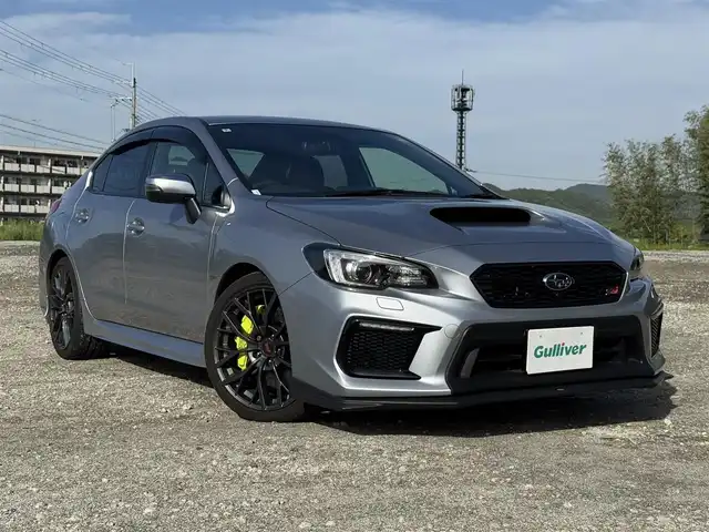 スバル ＷＲＸ ＳＴＩ STI タイプS 兵庫県 2018(平30)年 2.1万km アイスシルバーメタリック STIエキゾーストキット/STIフロントアンダースポイラー/純正OPパナソニックナビ/フルセグTV/Bluetooth接続可/DVD＆BD再生可/バックカメラ/サイドカメラ/LEDアクセサリーライナー/アドバンスドセーフティパッケージ