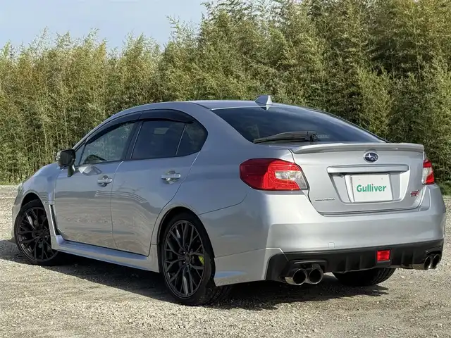 スバル ＷＲＸ ＳＴＩ STI タイプS 兵庫県 2018(平30)年 2.1万km アイスシルバーメタリック STIエキゾーストキット/STIフロントアンダースポイラー/純正OPパナソニックナビ/フルセグTV/Bluetooth接続可/DVD＆BD再生可/バックカメラ/サイドカメラ/LEDアクセサリーライナー/アドバンスドセーフティパッケージ