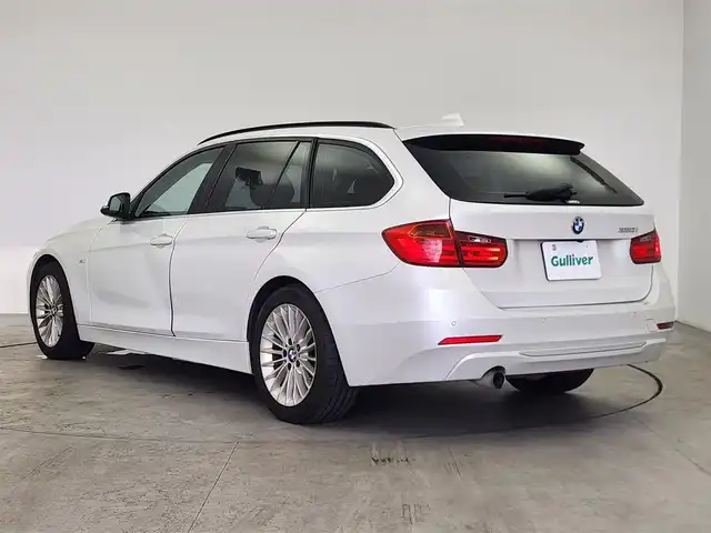 ＢＭＷ ３２０ｉ ツーリング ラグジュアリー 愛知県 2014(平26)年 8.7万km ミネラルホワイト ナビ　/バックカメラ　/クルコン　/パワーシート　/ビルトＥＴＣ　/パワー/バックドア　/ＭＴモード　/プッシュスタート　/ＡＵＸ　/ＵＳＢ　/ルーフレール　/フロアマット　/アルミホイール　/スマートキー　/保証書　/取説　/記録簿