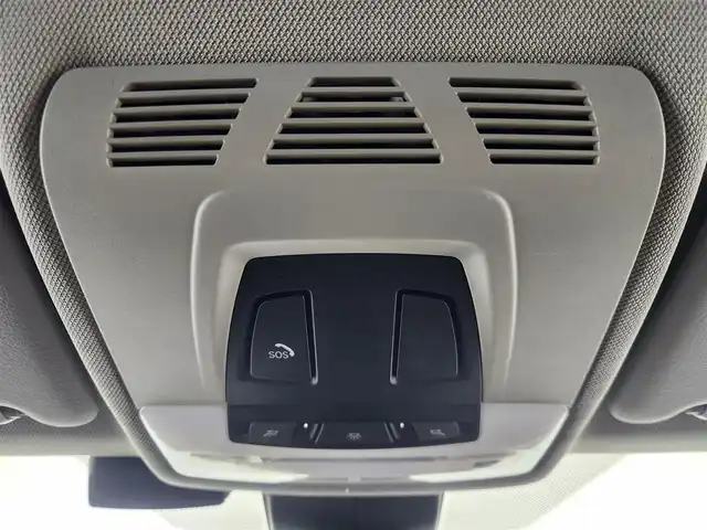 ＢＭＷ ３２０ｉ ツーリング ラグジュアリー 愛知県 2014(平26)年 8.7万km ミネラルホワイト ナビ　/バックカメラ　/クルコン　/パワーシート　/ビルトＥＴＣ　/パワー/バックドア　/ＭＴモード　/プッシュスタート　/ＡＵＸ　/ＵＳＢ　/ルーフレール　/フロアマット　/アルミホイール　/スマートキー　/保証書　/取説　/記録簿