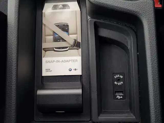 ＢＭＷ ３２０ｉ ツーリング ラグジュアリー 愛知県 2014(平26)年 8.7万km ミネラルホワイト ナビ　/バックカメラ　/クルコン　/パワーシート　/ビルトＥＴＣ　/パワー/バックドア　/ＭＴモード　/プッシュスタート　/ＡＵＸ　/ＵＳＢ　/ルーフレール　/フロアマット　/アルミホイール　/スマートキー　/保証書　/取説　/記録簿