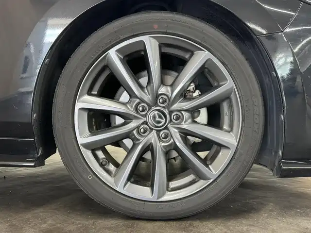 マツダ マツダ３ファストバック 20S プロアクティブ 三重県 2021(令3)年 8.6万km ジェットブラックマイカ 2.0L ガソリン/FF/6F/10.25インチナビ/（FM/AM/Bluetooth/USB/CD/DVD/TV/メモリーオーディオ/HDMI/CarPlay/AndroidAuto）/【OP】360°ビュー・モニター*/BOSEサウンドシステム（AUDIOPILOT2＋CenterPoint2＋12スピーカー）/純正エアロ『シグネチャースタイル』/ドライブレコーダー全方位/ETC/LegSport 2本出し チタンテールマフラー（エンドΦ100・車検OK）/i-ACTIVSENSE/運転支援/・速度標識警報/・ドライバーモニタリング*/リスク警報/・側方接近車両検知（前後）/・車線逸脱警報システム/・ブラインドスポットモニタリング/リスク回避支援/・ディスタンス＆スピードアラート/・レーンキープアシストシステム/事故回避支援/・スマートブレーキサポート（前進・後進）/・パーキングセンサー（前*後）/装備/・アクティブドライビングディスプレイ（HUD）/・電子パーキングブレーキ＆オートホールド/・左右独立オートエアコン/・レインセンサーワイパー/・オートライト/・アダプティブLEDヘッドライト（ALH）/・ステアリングスイッチ/・純正18inAW/・自動防眩ルームミラー/・保/・スマートキーx2/など