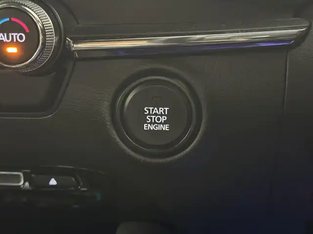 マツダ マツダ３ファストバック 20S プロアクティブ 三重県 2021(令3)年 8.6万km ジェットブラックマイカ 2.0L ガソリン/FF/6F/10.25インチナビ/（FM/AM/Bluetooth/USB/CD/DVD/TV/メモリーオーディオ/HDMI/CarPlay/AndroidAuto）/【OP】360°ビュー・モニター*/BOSEサウンドシステム（AUDIOPILOT2＋CenterPoint2＋12スピーカー）/純正エアロ『シグネチャースタイル』/ドライブレコーダー全方位/ETC/LegSport 2本出し チタンテールマフラー（エンドΦ100・車検OK）/i-ACTIVSENSE/運転支援/・速度標識警報/・ドライバーモニタリング*/リスク警報/・側方接近車両検知（前後）/・車線逸脱警報システム/・ブラインドスポットモニタリング/リスク回避支援/・ディスタンス＆スピードアラート/・レーンキープアシストシステム/事故回避支援/・スマートブレーキサポート（前進・後進）/・パーキングセンサー（前*後）/装備/・アクティブドライビングディスプレイ（HUD）/・電子パーキングブレーキ＆オートホールド/・左右独立オートエアコン/・レインセンサーワイパー/・オートライト/・アダプティブLEDヘッドライト（ALH）/・ステアリングスイッチ/・純正18inAW/・自動防眩ルームミラー/・保/・スマートキーx2/など