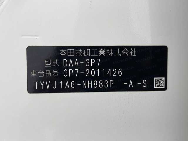 ホンダ シャトル ハイブリッド ホンダセンシング 岐阜県 2019(平31)年 4.9万km プラチナホワイトパール 衝突軽減ブレーキ/レーンキープ/レーダークルーズコントロール/純正メモリナビ/・フルセグTV/BT/CD/DVD/ipod/バックカメラ/前後ドライブレコーダー/ETC/ステアリングスイッチ/プッシュスタート/スマートキー/純正フロアマット/純正ドアバイザー