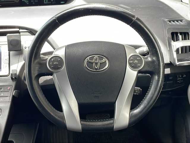 トヨタ プリウス G ツーリングセレクション 長野県 2012(平24)年 12.1万km シルバーM 純正メモリナビ（NSCP-W62）/・CD/Bluetooth/ワンセグTV/バックカメラ/ETC/社外15インチAW/ワイパーデアイサー/運転席パワーシート/クルーズコントロール/純正フロアマット/LEDオートライト/プッシュスタート/スマートキー/スペアキー/取扱説明書/保証書