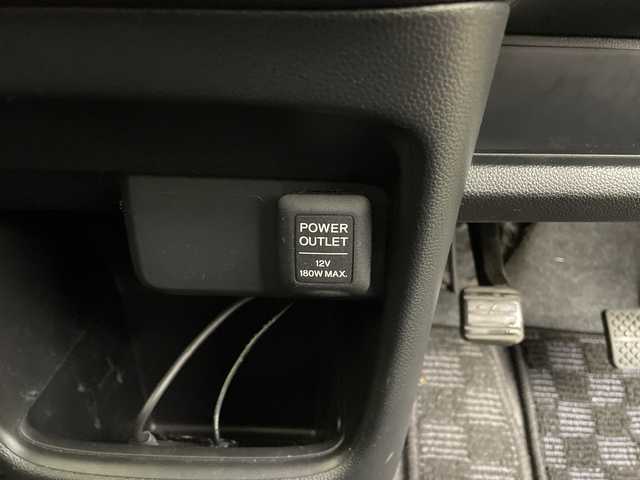 ホンダ Ｎ ＯＮＥ プレミアム Lパッケージ 鹿児島県 2013(平25)年 7.1万km プレミアムホワイトパール 社外ナビ/(Bluetooth/DVD/CD/FM/AM)/キセノンヘッドライト/フォグランプ/オートライト/純正14インチAW/革巻きステアリング/シートリフター/電動格納ミラー/ETC/スマートキ-