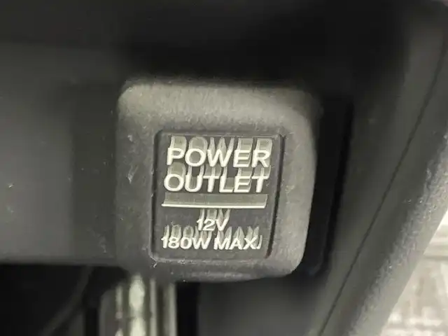 ホンダ Ｎ ＯＮＥ プレミアム Lパッケージ 熊本県 2013(平25)年 7.1万km プレミアムホワイトパール 社外ナビNX702/(Bluetooth/DVD/CD/FM/AM/SD/ipod)/社外ETC/アイドリングストップ/横滑り防止/オートエアコン/電動格納ミラー/キセノンヘッドライト/フォグランプ/オートライト/社外フロアマット/純正14インチAW/ドアバイザー/革巻きステアリング/電動格納ミラー/スマートキ-/プッシュスタート