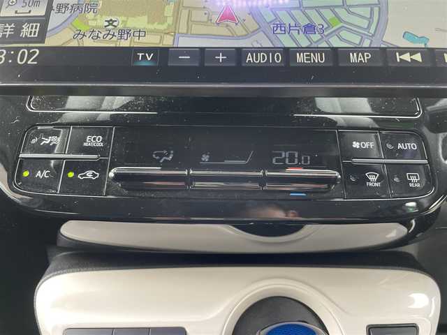 トヨタ プリウス S 東京都 2016(平28)年 6.4万km ホワイトパールクリスタルシャイン 10.5インチ大型ナビ（CN-F1X10D）/・Bluetooth接続/・フルセグTV/モデリスタエアロ（F・S・R）/ドライブレコーダー（ALPINE）/デジタルインナーミラー（ALPINE）/純正フロアマット/１５インチアルミホイール/クリアランスソナー/ドアバイザー/電格ミラー/ETC/スマートキー/スペアキー/取扱説明書