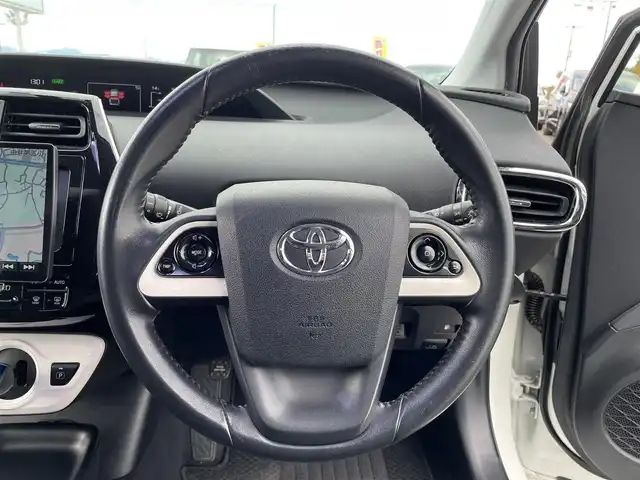 トヨタ プリウス S 東京都 2016(平28)年 6.4万km ホワイトパールクリスタルシャイン 10.5インチ大型ナビ（CN-F1X10D）/・Bluetooth接続/・フルセグTV/モデリスタエアロ（F・S・R）/ドライブレコーダー（ALPINE）/デジタルインナーミラー（ALPINE）/純正フロアマット/１５インチアルミホイール/クリアランスソナー/ドアバイザー/電格ミラー/ETC/スマートキー/スペアキー/取扱説明書