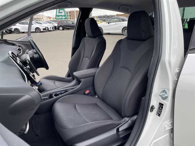 トヨタ プリウス S 東京都 2016(平28)年 6.4万km ホワイトパールクリスタルシャイン 10.5インチ大型ナビ（CN-F1X10D）/・Bluetooth接続/・フルセグTV/モデリスタエアロ（F・S・R）/ドライブレコーダー（ALPINE）/デジタルインナーミラー（ALPINE）/純正フロアマット/１５インチアルミホイール/クリアランスソナー/ドアバイザー/電格ミラー/ETC/スマートキー/スペアキー/取扱説明書