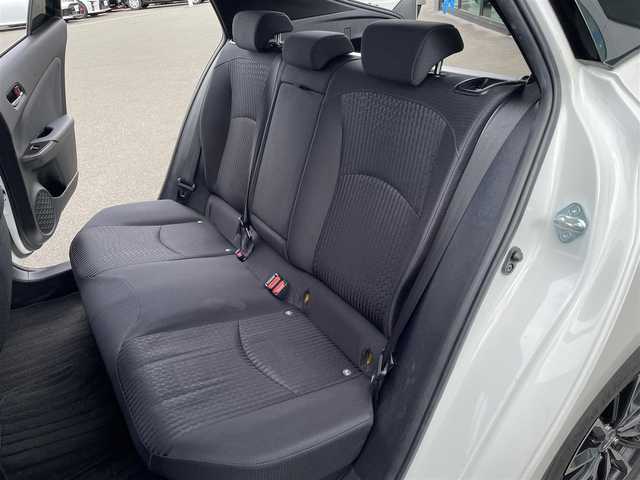 トヨタ プリウス S 東京都 2016(平28)年 6.4万km ホワイトパールクリスタルシャイン 10.5インチ大型ナビ（CN-F1X10D）/・Bluetooth接続/・フルセグTV/モデリスタエアロ（F・S・R）/ドライブレコーダー（ALPINE）/デジタルインナーミラー（ALPINE）/純正フロアマット/１５インチアルミホイール/クリアランスソナー/ドアバイザー/電格ミラー/ETC/スマートキー/スペアキー/取扱説明書