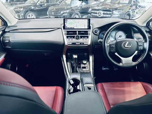 レクサス ＮＸ 300h バージョンL 新潟県 2020(令2)年 3.6万km ソニッククォーツ ワンオーナー/赤革/パワーシート/Dシートメモリ/エアシートヒーター/ステアリングヒーター/HUD/ACC/純正ナビ/TV/360度カメラ/純正18インチAW/電動リアゲート/ブラインドスポット/ETC/ドラレコ/レーダー探知機