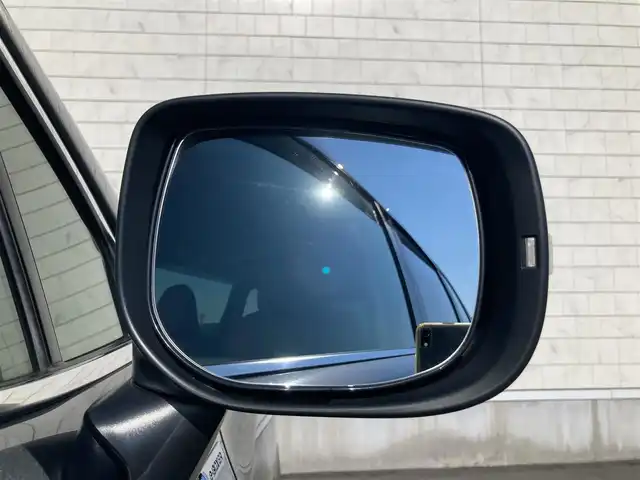 スバル フォレスター ハイブリッド アドバンス 静岡県 2021(令3)年 5.2万km マグネタイトグレーメタリック EyeSight/純正ナビ(CN-FX800D)/　AM FM CD DVD Blu-ray Bluetooth USB SD/フルセグTV/ビルトインETC/バックモニター/ドライブレコーダー/デジタルインナーミラー/LEDオートヘッドランプ/レーダークルーズコントロール/パワーシート(前席)/シートヒーター(前席)/ステアリングヒーター/パワーバックドア/前後方クリアランスソナー/スマートキー2本/純正18インチアルミホイール/純正ラゲッジマット/ワンオーナー/純正オプションサンルーフ/オプション茶×黒レザーシート