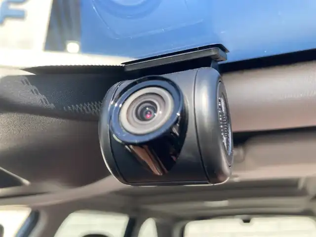 スバル フォレスター ハイブリッド アドバンス 静岡県 2021(令3)年 5.2万km マグネタイトグレーメタリック EyeSight/純正ナビ(CN-FX800D)/　AM FM CD DVD Blu-ray Bluetooth USB SD/フルセグTV/ビルトインETC/バックモニター/ドライブレコーダー/デジタルインナーミラー/LEDオートヘッドランプ/レーダークルーズコントロール/パワーシート(前席)/シートヒーター(前席)/ステアリングヒーター/パワーバックドア/前後方クリアランスソナー/スマートキー2本/純正18インチアルミホイール/純正ラゲッジマット/ワンオーナー/純正オプションサンルーフ/オプション茶×黒レザーシート