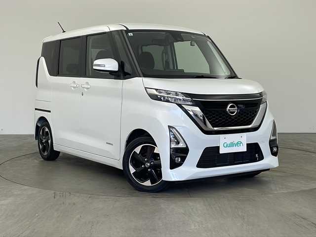 日産 ルークス ハイウェイスター X 兵庫県 2020(令2)年 3.7万km ホワイトパール ・エマージェンシーブレーキ/・車線逸脱警報/・先行車発進お知らせ/・標識認識機能/・ふらつき警報/・オートハイビーム/・前後コーナーセンサー/・KENWOOD製7インチナビ＆BT＆SD＆CD/・アラウンドビューモニター/・社外前後ドライブレコーダー/・ETC/・後席サーキュレーター/・快適パックA/・W＋サイドエアバック/・カーテンエアバック/・両側パワースライドドア/・左側ハンズフリー機能/・アイドリングストップ/・スマートキー/・プッシュスタート/・フロアマット