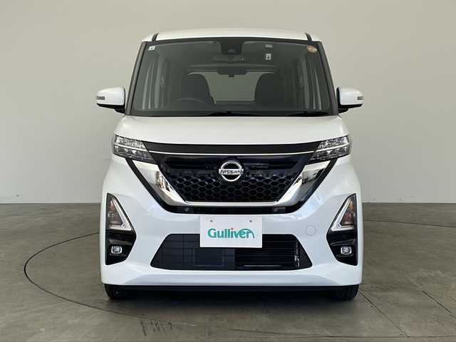 日産 ルークス ハイウェイスター X 兵庫県 2020(令2)年 3.7万km ホワイトパール ・エマージェンシーブレーキ/・車線逸脱警報/・先行車発進お知らせ/・標識認識機能/・ふらつき警報/・オートハイビーム/・前後コーナーセンサー/・KENWOOD製7インチナビ＆BT＆SD＆CD/・アラウンドビューモニター/・社外前後ドライブレコーダー/・ETC/・後席サーキュレーター/・快適パックA/・W＋サイドエアバック/・カーテンエアバック/・両側パワースライドドア/・左側ハンズフリー機能/・アイドリングストップ/・スマートキー/・プッシュスタート/・フロアマット