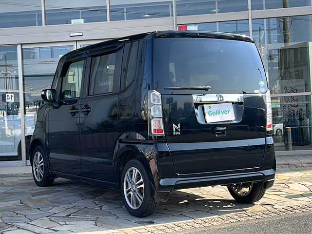 ホンダ Ｎ ＢＯＸ G Lパッケージ 静岡県 2013(平25)年 13.6万km クリスタルブラックパール 純正ナビ/FM/AM/CD/DVD/USB/SD/ワンセグ/VTR/主要装備/・純正ナビ　/・スマートキー　/・バックカメラ　/・片側パワースライドドア　/・ステアリングリモコン　/・ＥＴＣ　/・アイドリングストップ　/・純正アルミホイール　/・プッシュスタート　/・純正フロアマット　/・スペアキー　/・横滑り防止装置/・盗難防止装置