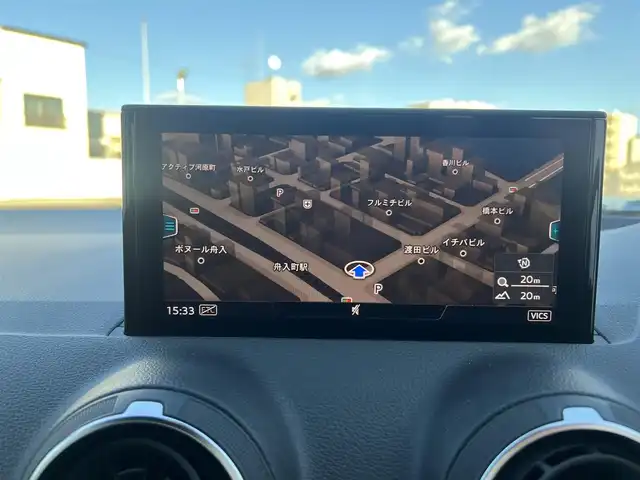 アウディ ＳＱ２ 広島県 2020(令2)年 3.3万km グレイシアホワイトメタリック アダプティブクルーズコントロール/・ホールドアシスト/・パーキングシステム/・リアビューカメラ/・プレセンスフロント/純正ナビ/・TV/・Bluetooth/・バックカメラ/バーチャルコックピット/パワーバックドア/純正ドラレコ2CH/ETC/19インチ5スポークアルミホイール/レッドキャリパー/ハーフレザー