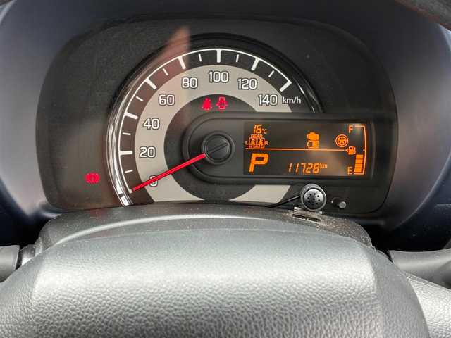 スズキ アルト A 熊本県 2022(令4)年 1.2万km スペリアホワイト ワンオーナー/社外カーオーディオ/【CD/Bluetooth/FM/AM】/衝突被害軽減システム/レーンキープアシスト/コーナーセンサー(後)/オートライト/オートマチックハイビーム/アイドリングストップ/横滑り防止装置/盗難防止装置/純正フロアマット/ダブル＋サイドエアバック/リモコンキー/取扱説明書/保証書