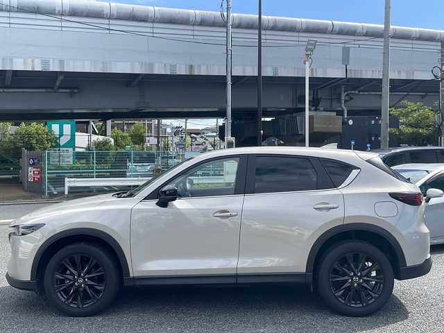 マツダ ＣＸ－５ 20S ブラックトーンED 東京都 2024(令6)年 0.7万km プラチナクォーツメタリック ワンオーナー/純正メモリーナビ/フルセグ/全方位カメラ/追従式クルーズコントロール/レーンキープアシスト/パワーバックドア/ハーフレザーシート/シートヒーター/パワーシート/置くだけ充電/アイドリングストップ/コーナーセンサー/LEDヘッドライト/Cタイプ入力端子/ETC/純正アルミホイール/スマートキー