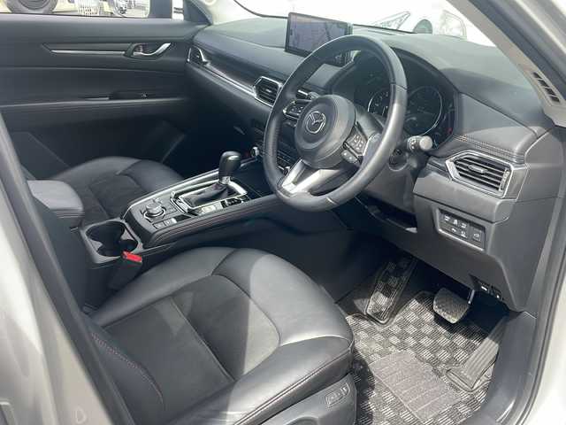 マツダ ＣＸ－５ 20S ブラックトーンED 東京都 2024(令6)年 0.7万km プラチナクォーツメタリック ワンオーナー/純正メモリーナビ/フルセグ/全方位カメラ/追従式クルーズコントロール/レーンキープアシスト/パワーバックドア/ハーフレザーシート/シートヒーター/パワーシート/置くだけ充電/アイドリングストップ/コーナーセンサー/LEDヘッドライト/Cタイプ入力端子/ETC/純正アルミホイール/スマートキー