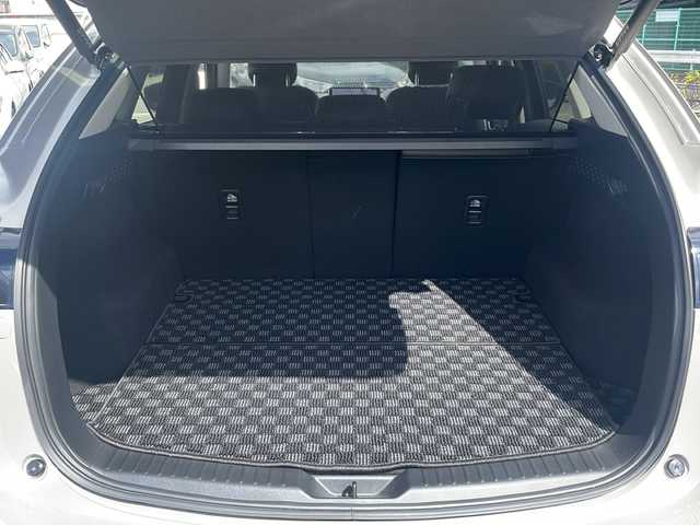 マツダ ＣＸ－５ 20S ブラックトーンED 東京都 2024(令6)年 0.7万km プラチナクォーツメタリック ワンオーナー/純正メモリーナビ/フルセグ/全方位カメラ/追従式クルーズコントロール/レーンキープアシスト/パワーバックドア/ハーフレザーシート/シートヒーター/パワーシート/置くだけ充電/アイドリングストップ/コーナーセンサー/LEDヘッドライト/Cタイプ入力端子/ETC/純正アルミホイール/スマートキー