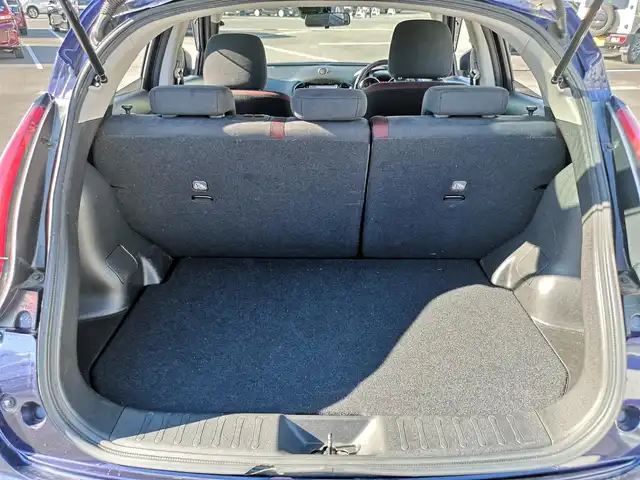 日産 ジューク 16GT パーソナライズ 茨城県 2016(平28)年 6.6万km アズライトブルー 純正ナビ/【iPod・SD・ラジオ・TV・ウォークマン・USB・CD・DVD・Blu-ray・HDMI・VTR・AUX】/ETC/Bカメラ/MTモード付AT/横滑り防止装置/衝突被害軽減システム/オートライト/Fフォグ/キセノンライト/社外フロアマット/純正アルミホイール/スマートキー/プッシュスタート