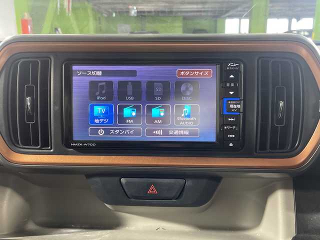 ダイハツ ブーン シルク Gパッケージ SAⅢ 沖縄県 2018(平30)年 4.6万km ダークエメラルドマイカ 禁煙車/純正ナビ/・フルセグTV／CD/・Bluetooth／DVD/全方位カメラ/衝突被害軽減ブレーキ/車線逸脱抑制制御機能/コーナーセンサー/オートマチックハイビーム/アイドリングストップ/前方ドライブレコーダー/LEDヘッドライト/フォグライト/スマートキー/保証書/取扱説明書