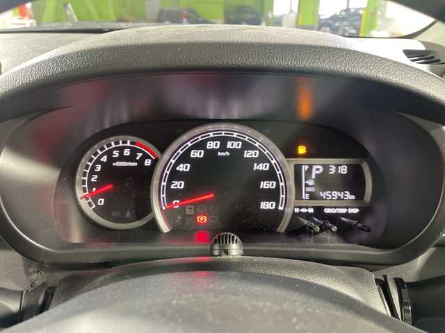 ダイハツ ブーン シルク Gパッケージ SAⅢ 沖縄県 2018(平30)年 4.6万km ダークエメラルドマイカ 禁煙車/純正ナビ/・フルセグTV／CD/・Bluetooth／DVD/全方位カメラ/衝突被害軽減ブレーキ/車線逸脱抑制制御機能/コーナーセンサー/オートマチックハイビーム/アイドリングストップ/前方ドライブレコーダー/LEDヘッドライト/フォグライト/スマートキー/保証書/取扱説明書